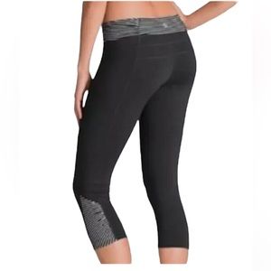 Athleta🦎Balance Capri Cropped Leggings🌵